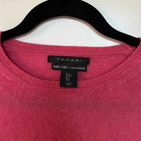 TAHARI 100% Cashmere Soft pink crew neck classic fit sweater size S - Picture 3 of 4